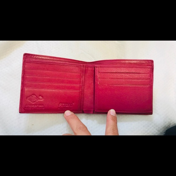 Stingray wallet new  no damage - Picture 6 of 6